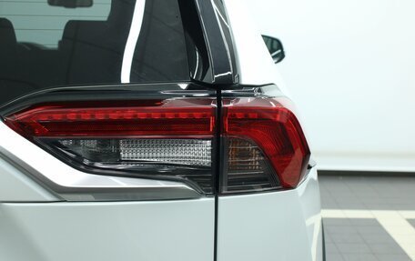 Toyota RAV4, 2020 год, 3 990 000 рублей, 20 фотография