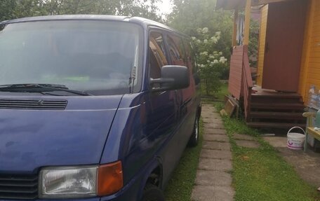 Volkswagen Transporter T4, 2001 год, 875 000 рублей, 2 фотография