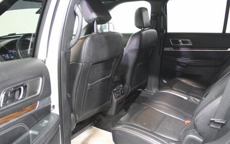 Ford Explorer VI, 2019 год, 2 650 000 рублей, 17 фотография