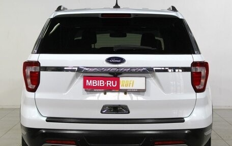 Ford Explorer VI, 2019 год, 2 650 000 рублей, 6 фотография