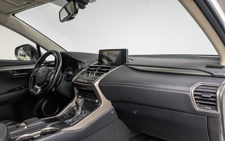 Lexus NX I, 2021 год, 4 075 000 рублей, 13 фотография