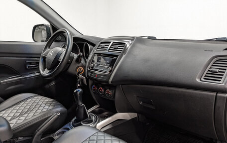 Mitsubishi ASX I рестайлинг, 2013 год, 920 000 рублей, 13 фотография