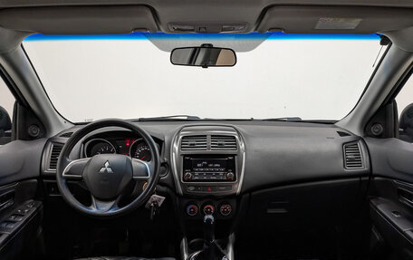 Mitsubishi ASX I рестайлинг, 2013 год, 920 000 рублей, 14 фотография