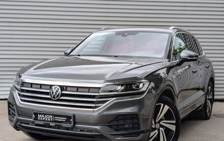 Volkswagen Touareg III, 2021 год, 6 350 000 рублей, 1 фотография