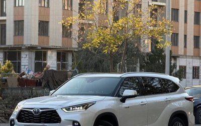 Toyota Highlander, 2022 год, 4 290 000 рублей, 1 фотография