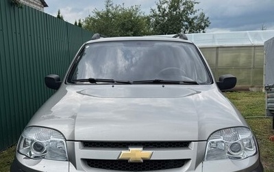 Chevrolet Niva I рестайлинг, 2011 год, 750 000 рублей, 1 фотография