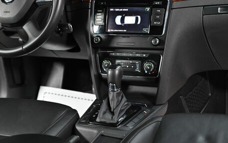 Skoda Superb III рестайлинг, 2014 год, 1 095 000 рублей, 12 фотография