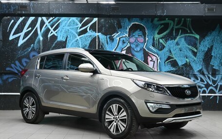 KIA Sportage III, 2015 год, 1 355 000 рублей, 2 фотография