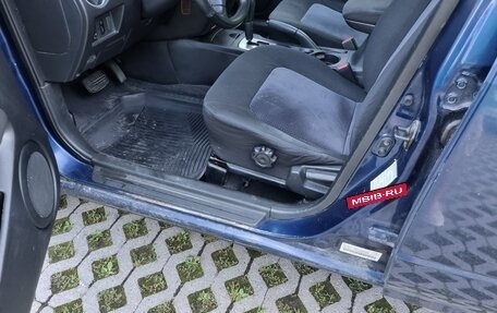 Mitsubishi Outlander III рестайлинг 3, 2003 год, 350 000 рублей, 11 фотография
