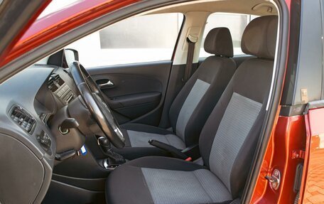 Volkswagen Polo VI (EU Market), 2012 год, 825 000 рублей, 11 фотография