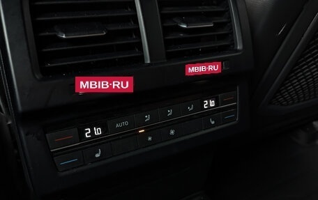 Volkswagen Touareg III, 2021 год, 6 350 000 рублей, 26 фотография