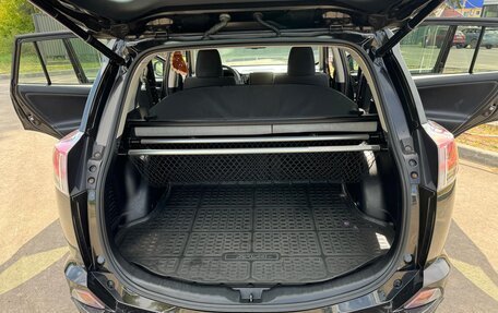 Toyota RAV4, 2016 год, 2 300 000 рублей, 20 фотография