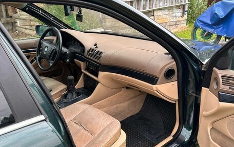 BMW 5 серия, 1996 год, 280 000 рублей, 11 фотография