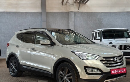 Hyundai Santa Fe III рестайлинг, 2013 год, 1 890 000 рублей, 3 фотография