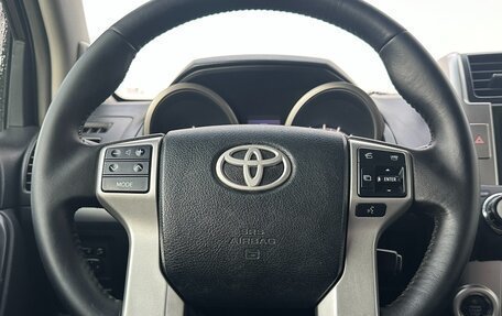 Toyota Land Cruiser Prado 150 рестайлинг 2, 2010 год, 2 699 000 рублей, 10 фотография