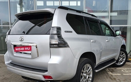 Toyota Land Cruiser Prado 150 рестайлинг 2, 2012 год, 2 659 000 рублей, 2 фотография