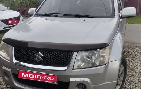Suzuki Grand Vitara, 2008 год, 650 000 рублей, 1 фотография