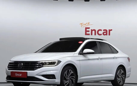 Volkswagen Jetta VII, 2021 год, 2 100 000 рублей, 1 фотография