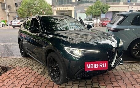 Alfa Romeo Stelvio, 2021 год, 3 590 000 рублей, 2 фотография