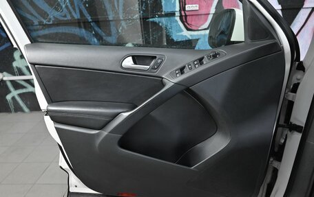 Volkswagen Tiguan I, 2015 год, 1 295 000 рублей, 6 фотография