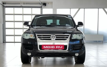 Volkswagen Touareg III, 2008 год, 950 000 рублей, 2 фотография