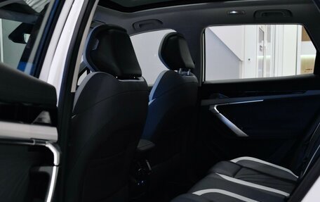 Geely Atlas, 2024 год, 4 017 190 рублей, 22 фотография