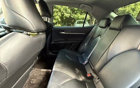 Toyota Camry, 2022 год, 2 750 000 рублей, 27 фотография