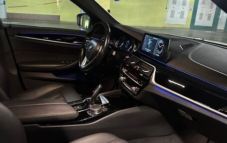 BMW 5 серия, 2017 год, 2 860 000 рублей, 10 фотография