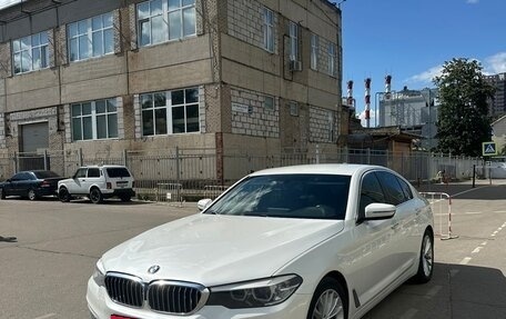 BMW 5 серия, 2017 год, 2 860 000 рублей, 13 фотография