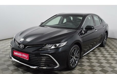 Toyota Camry, 2023 год, 3 990 000 рублей, 1 фотография