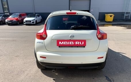 Nissan Juke II, 2011 год, 1 050 000 рублей, 6 фотография