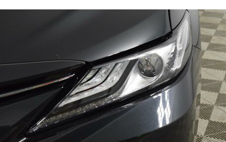 Toyota Camry, 2023 год, 3 990 000 рублей, 21 фотография