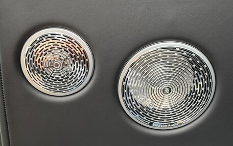 Rolls-Royce Cullinan, 2025 год, 76 000 000 рублей, 13 фотография
