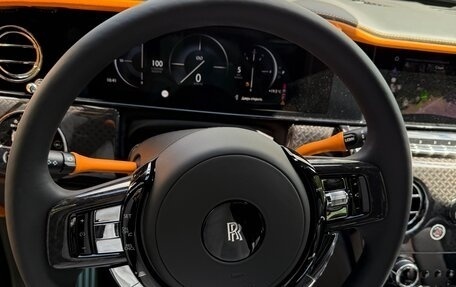 Rolls-Royce Cullinan, 2025 год, 76 000 000 рублей, 20 фотография