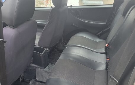 Chevrolet Niva I рестайлинг, 2010 год, 650 000 рублей, 6 фотография