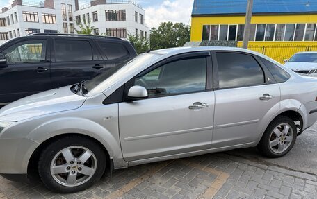 Ford Focus II рестайлинг, 2006 год, 230 000 рублей, 2 фотография