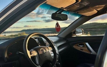 Toyota Camry, 2007 год, 915 000 рублей, 5 фотография