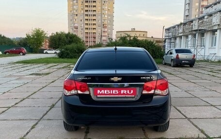Chevrolet Cruze II, 2012 год, 800 000 рублей, 7 фотография