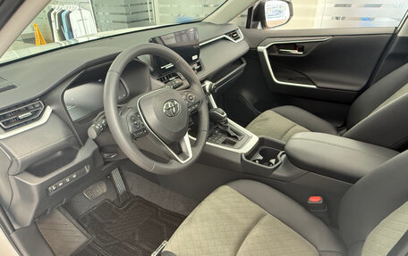 Toyota RAV4, 2025 год, 3 799 000 рублей, 2 фотография