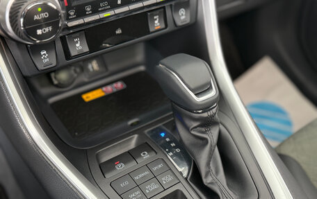 Toyota RAV4, 2025 год, 3 799 000 рублей, 10 фотография