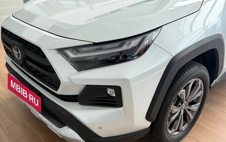 Toyota RAV4, 2025 год, 3 799 000 рублей, 18 фотография