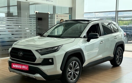 Toyota RAV4, 2025 год, 3 799 000 рублей, 21 фотография