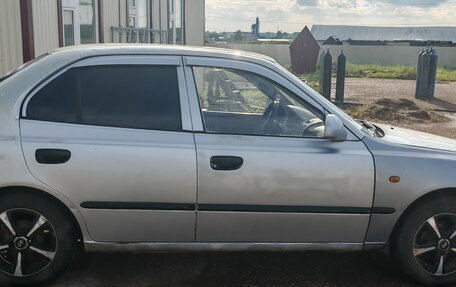 Hyundai Accent II, 2004 год, 150 000 рублей, 3 фотография