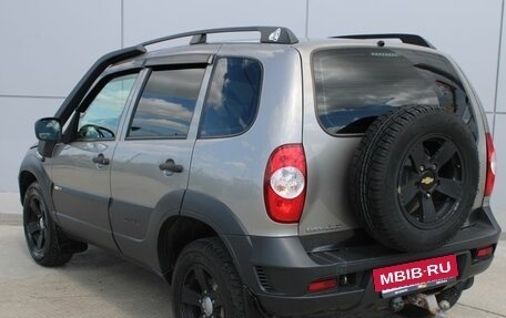 Chevrolet Niva I рестайлинг, 2017 год, 575 000 рублей, 7 фотография