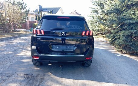 Peugeot 5008 II, 2018 год, 1 830 000 рублей, 5 фотография