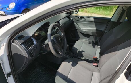 Skoda Rapid I, 2015 год, 900 000 рублей, 17 фотография