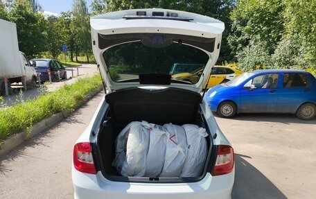 Skoda Rapid I, 2015 год, 900 000 рублей, 13 фотография
