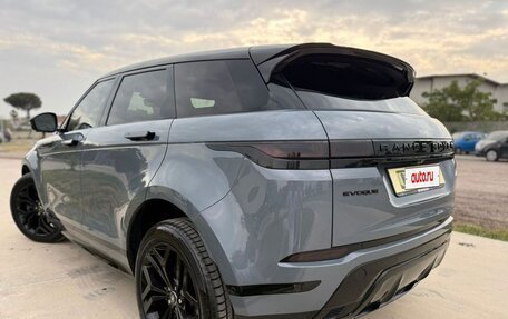 Land Rover Range Rover Evoque II, 2022 год, 2 650 000 рублей, 4 фотография