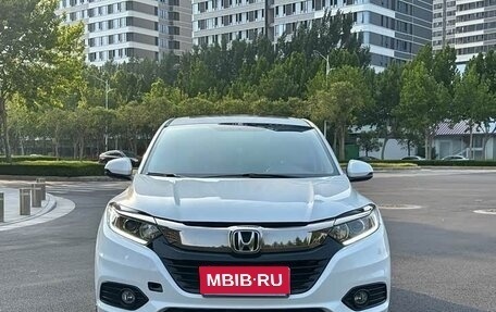 Honda Vezel, 2022 год, 1 480 000 рублей, 1 фотография
