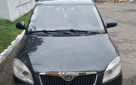 Skoda Fabia II, 2008 год, 580 000 рублей, 1 фотография